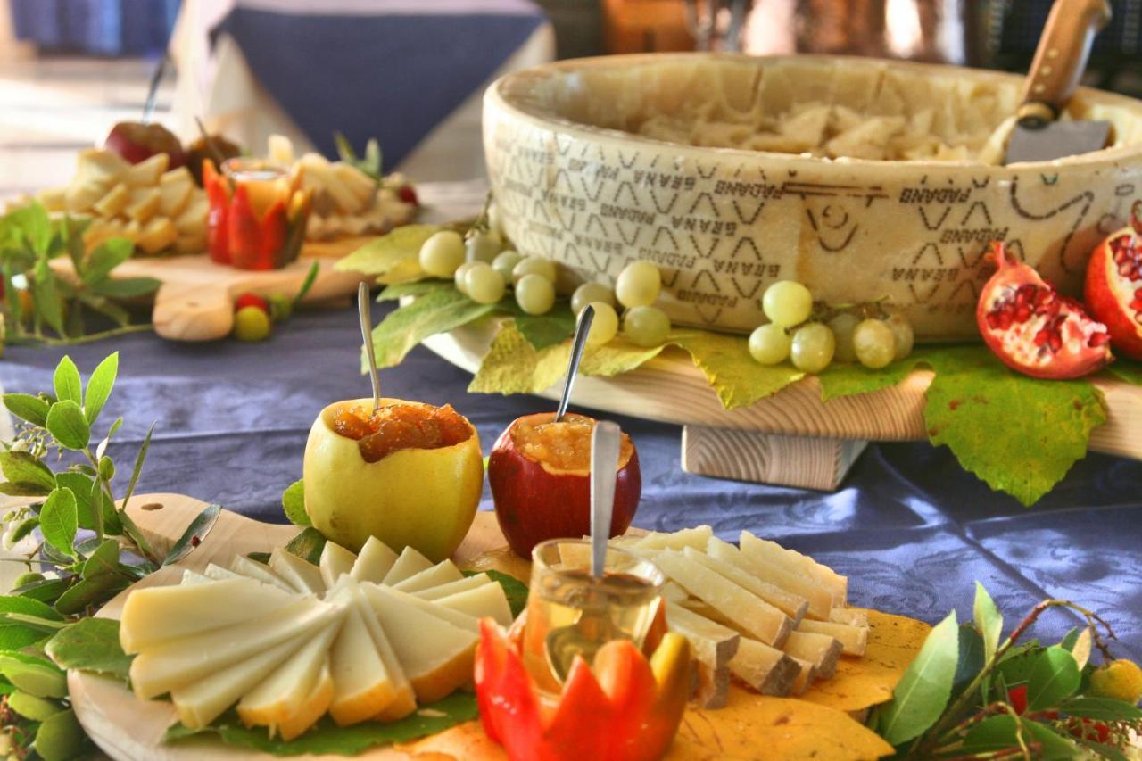 Hotel Ristorante Al Brunello Di Montalcino Luaran gambar