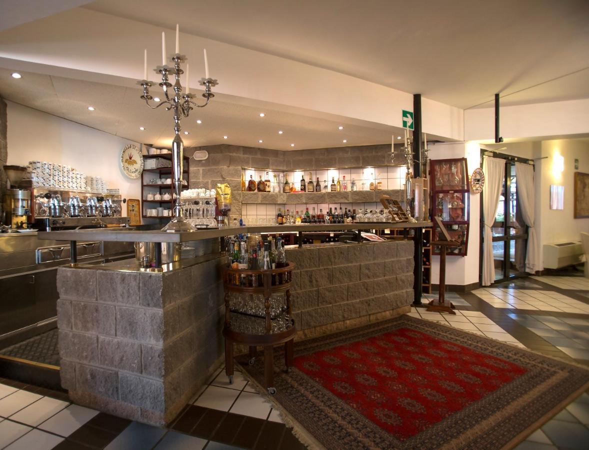 Hotel Ristorante Al Brunello Di Montalcino Luaran gambar
