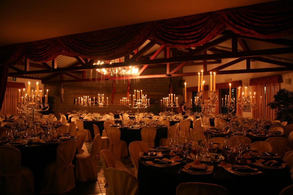 Hotel Ristorante Al Brunello Di Montalcino Luaran gambar