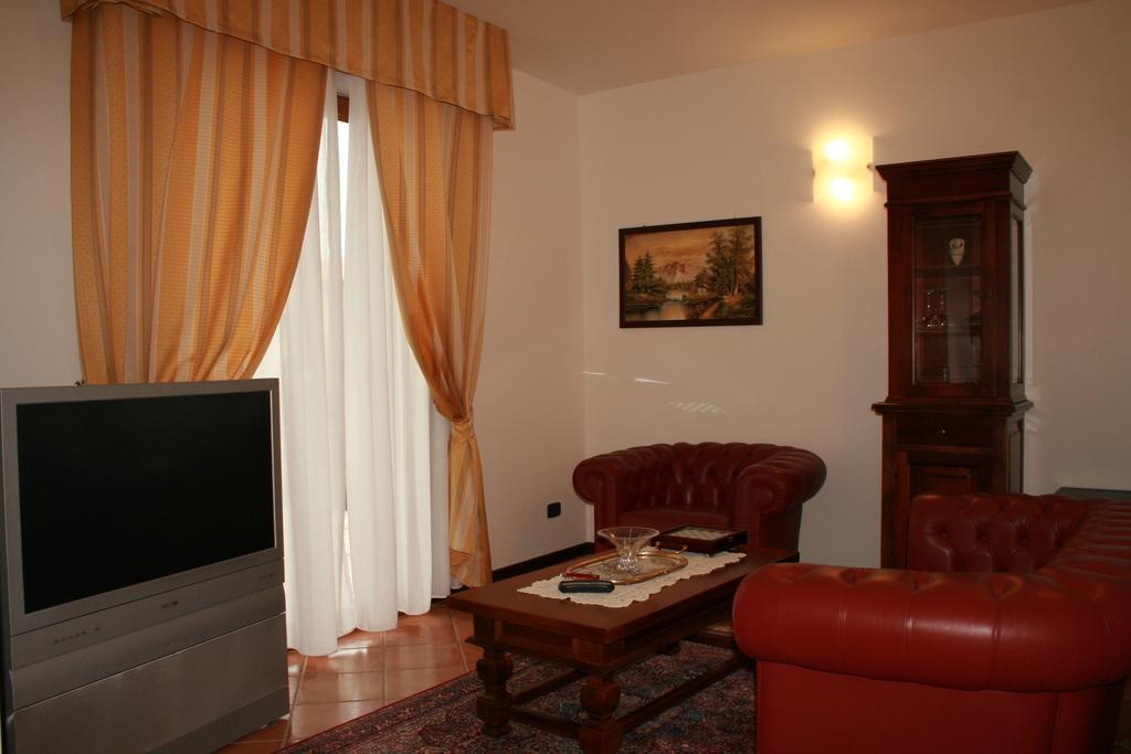 Hotel Ristorante Al Brunello Di Montalcino Luaran gambar